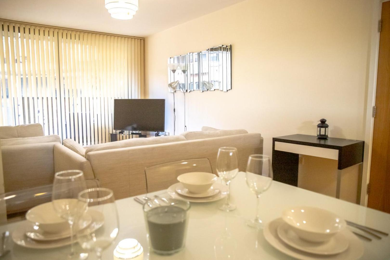 Leeds Vibrant 2 Bedroom Sleeps 4 Esterno foto