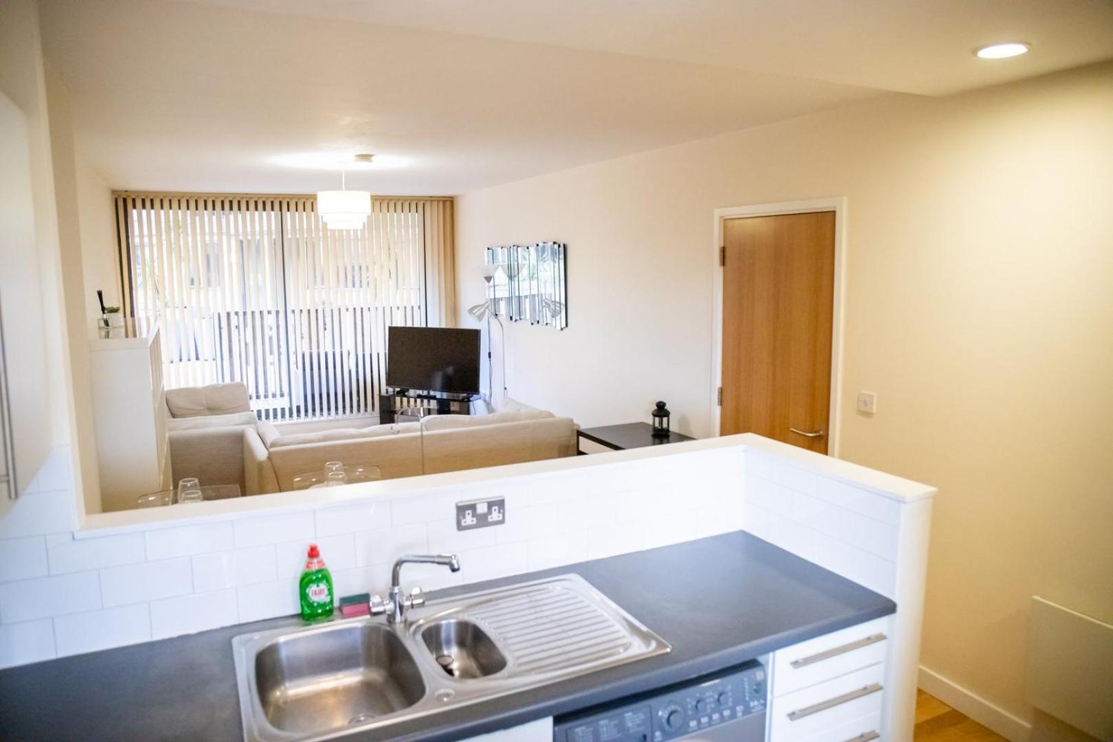 Leeds Vibrant 2 Bedroom Sleeps 4 Esterno foto